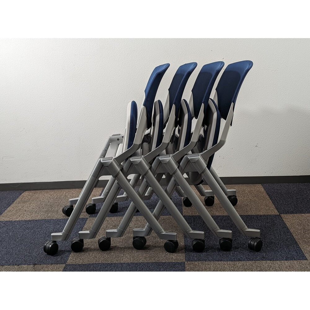 水平スタッキング キャスター付き チェア