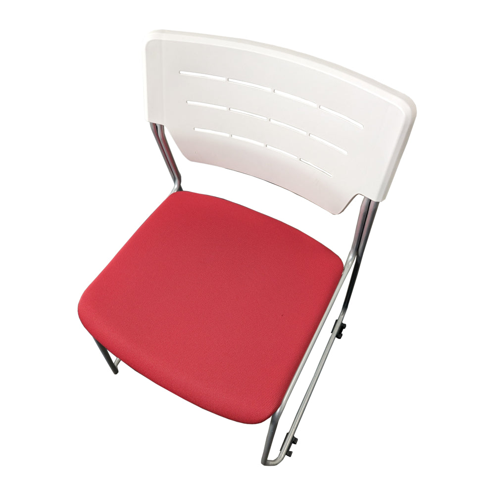 背パッドなし スタッキングチェア