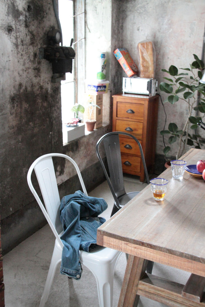 クレール チェア スタッキング ダイニングチェア 積み重ね スチール 椅子 来客用 予備椅子【az-pc133】