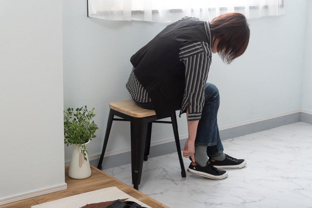 玄関スツール 腰掛け スチール製 チェア