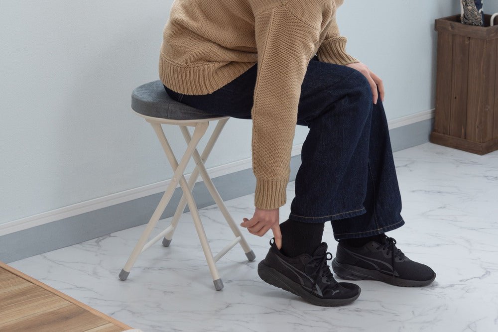 ロンダ スツール 折りたたみ式 6点セット 椅子 背もたれなし 丸形 カウンタースツール フォールディングチェア【az-pc31】