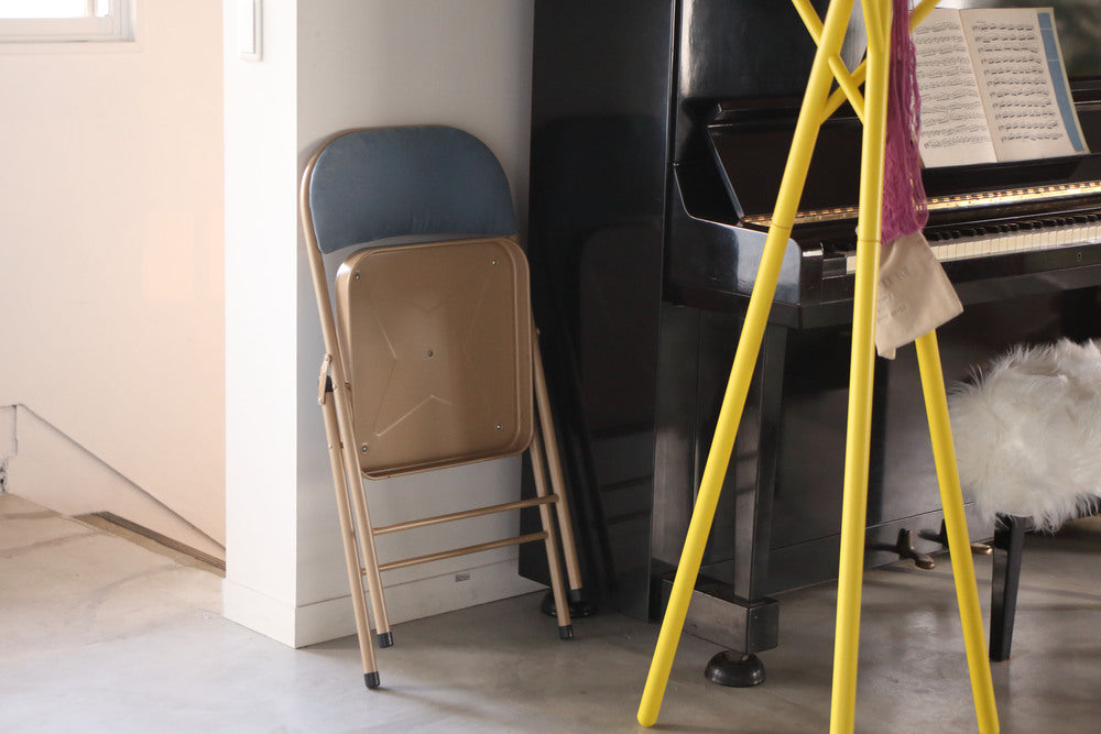 フォールディングチェア 折りたたみ式 4点セット 椅子 背もたれ付き ヴィンテージ デスクチェア ベロア調 チェア【az-pc33】