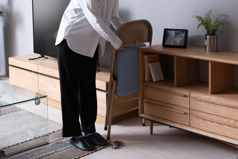 フォールディングチェア 折りたたみ式 4点セット 椅子 背もたれ付き ヴィンテージ デスクチェア ベロア調 チェア【az-pc33】