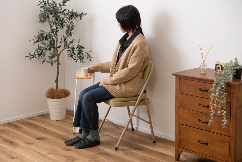 フォールディングチェア 折りたたみ式 4点セット 椅子 背もたれ付き ヴィンテージ デスクチェア ベロア調 チェア【az-pc33】