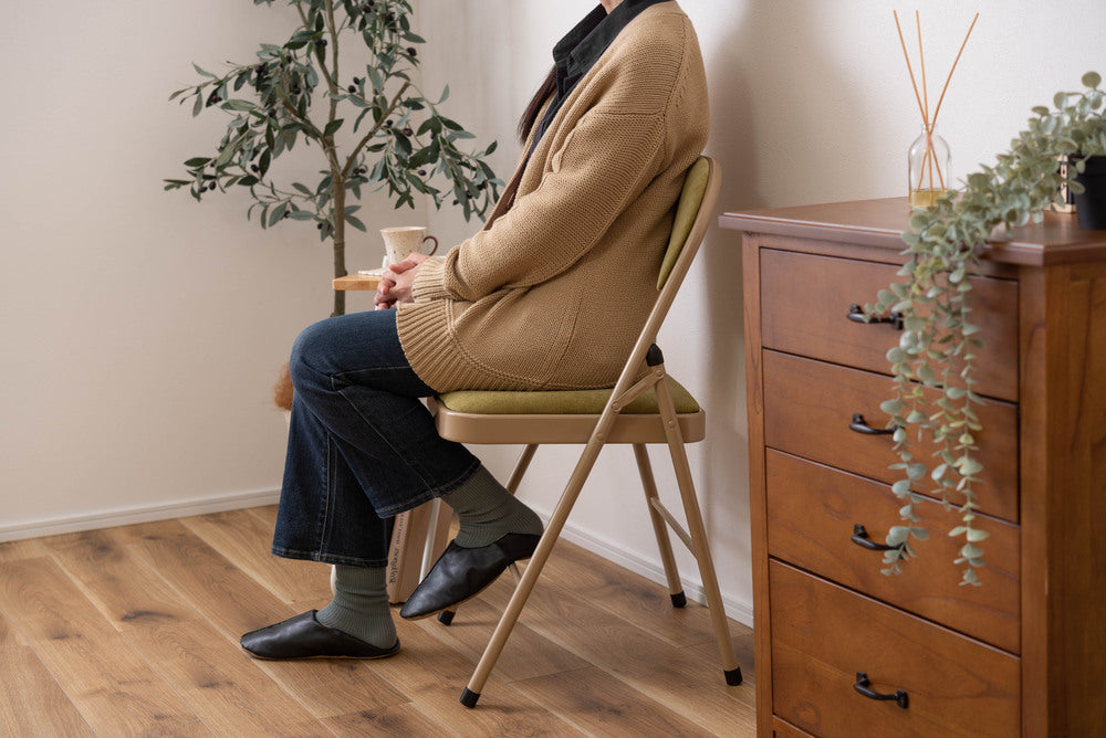 フォールディングチェア 折りたたみ式 4点セット 椅子 背もたれ付き ヴィンテージ デスクチェア ベロア調 チェア【az-pc33】