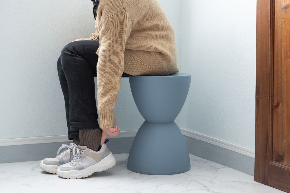 スツール 砂時計 丸椅子 4脚セット シンプル 玄関椅子 腰掛 ダイニングチェア【az-pc680】