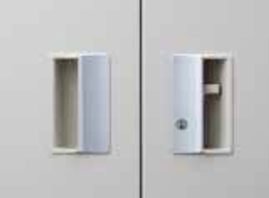 扉の取っ手 ワンタッチ式 レバー