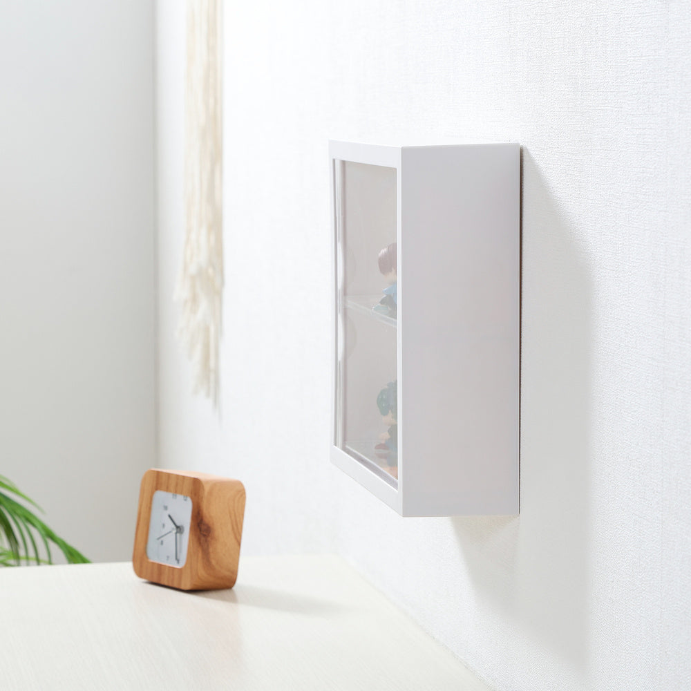 スリム設計 2段コレクションケース 飾れる収納