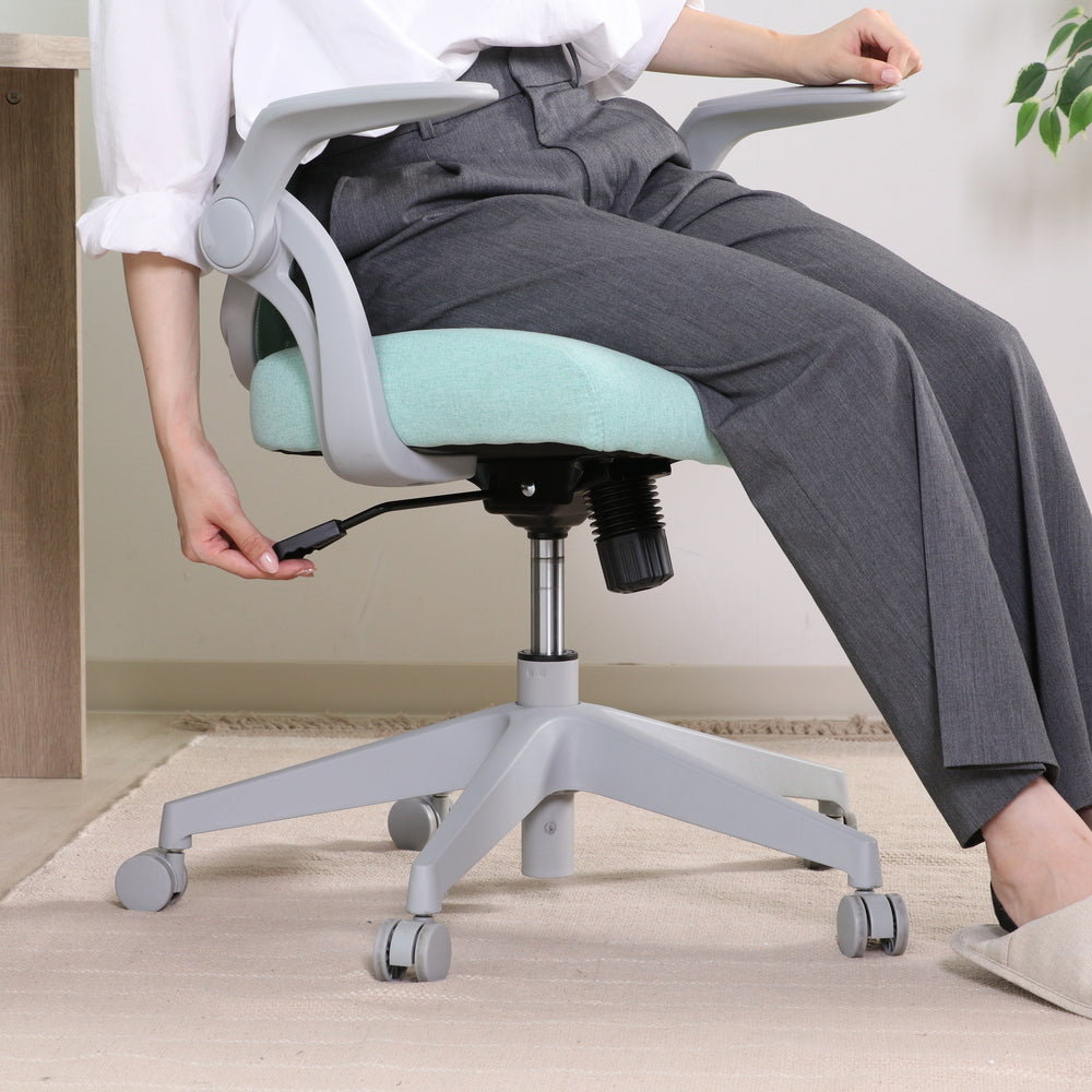 リフレッシュ ロッキング機能付き 椅子