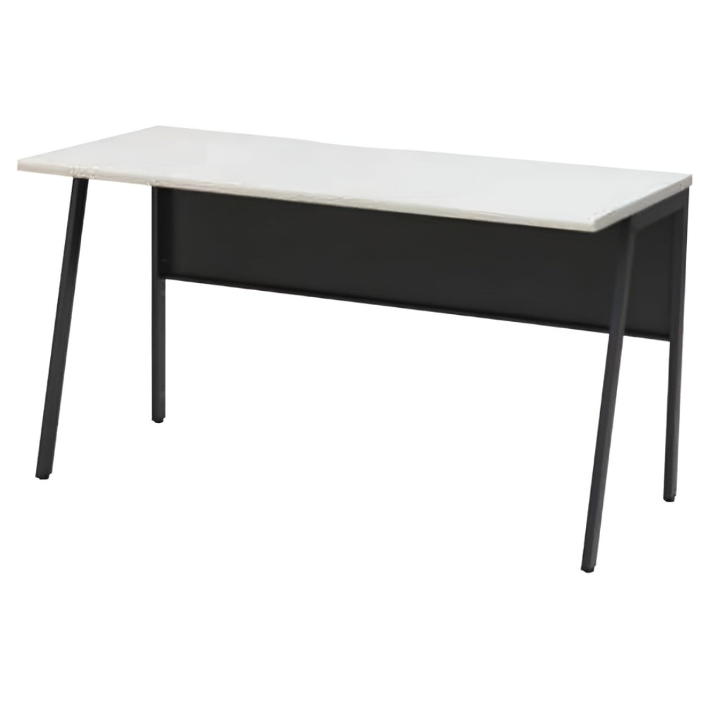 配線と周辺機器をすっきり配置できるフリーアドレス対応デスク