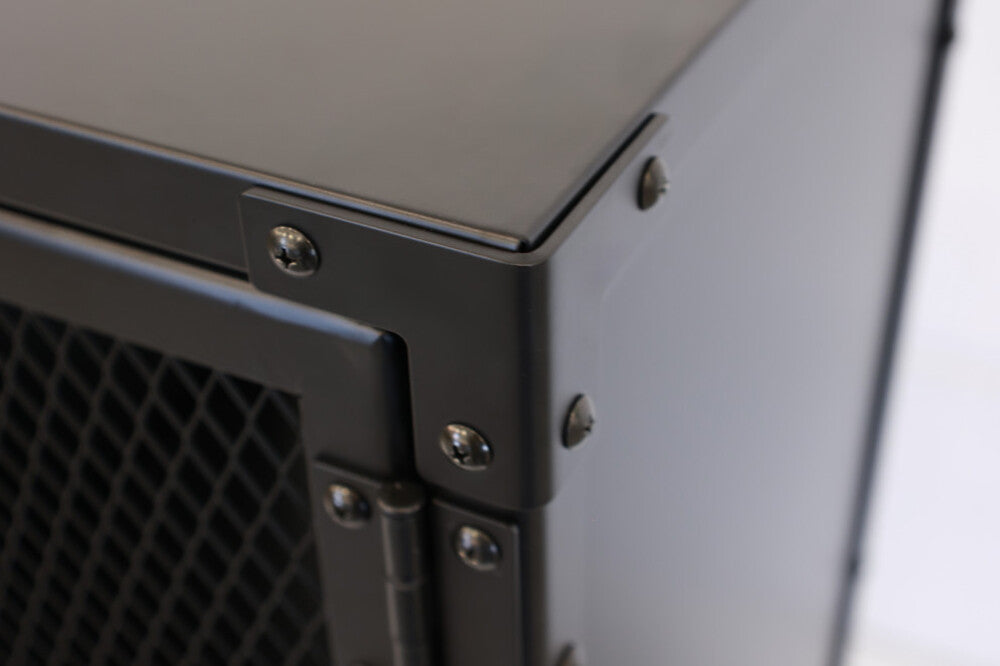 側面スチール 角 マットブラック メッシュロッカー