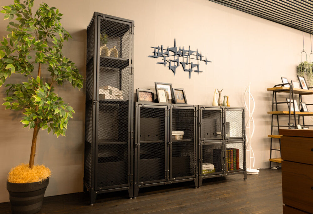 メッシュロッカー 扉付き マットブラック