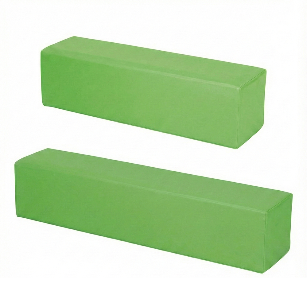 レイアウトに合わせて2幅サイズ展開のグリーンスツール