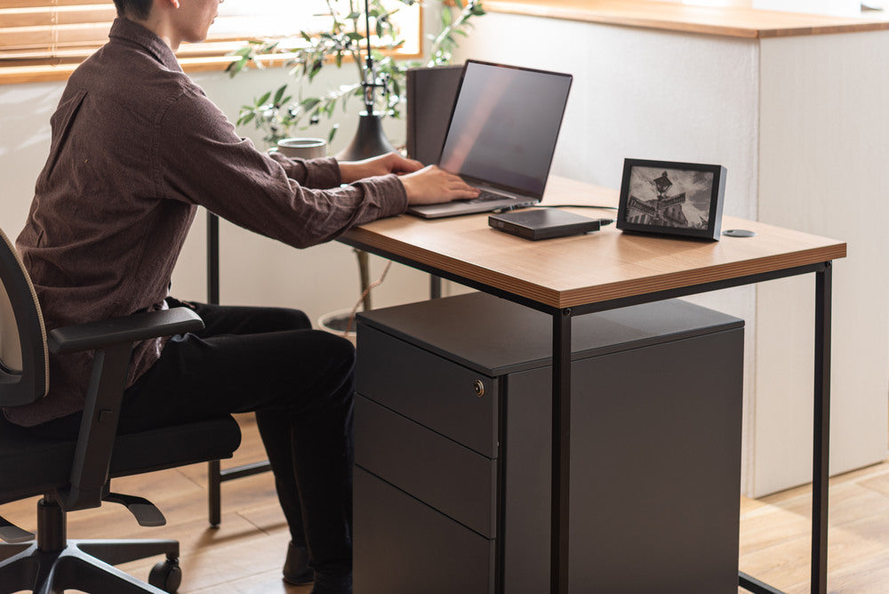 ワゴンデスク アジャスター付 机