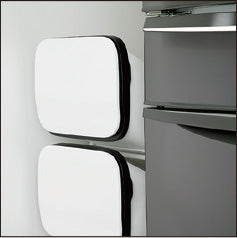 冷蔵庫の横に収まる スリム形状