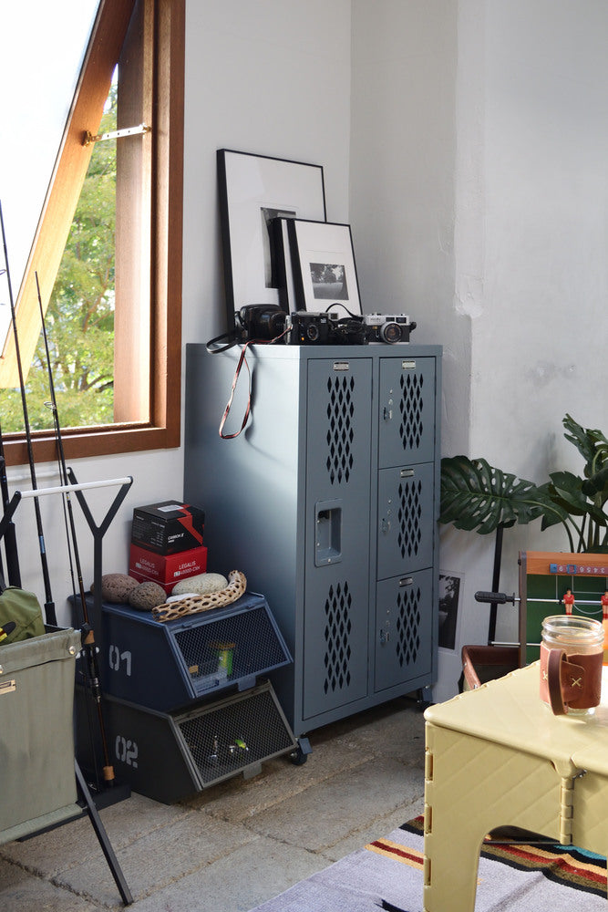 スチールロッカー キャスター付き ロックロッカー スチールチェスト 鍵なし【az-tofpn-40】