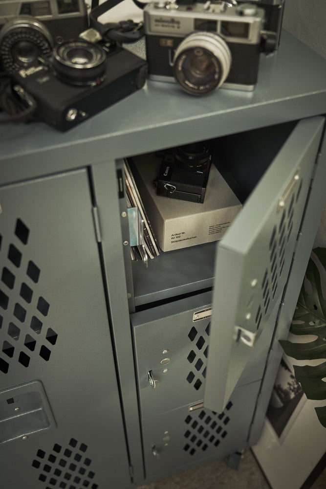 スチールロッカー キャスター付き ロックロッカー スチールチェスト 鍵なし【az-tofpn-40】