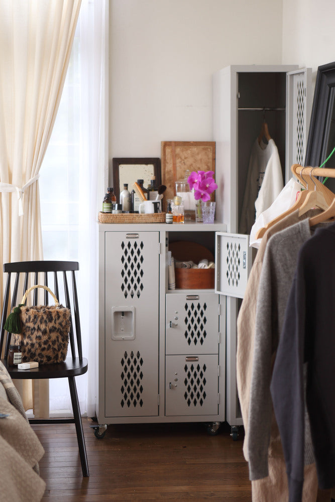 スチールロッカー キャスター付き ロックロッカー スチールチェスト 鍵なし【az-tofpn-40】