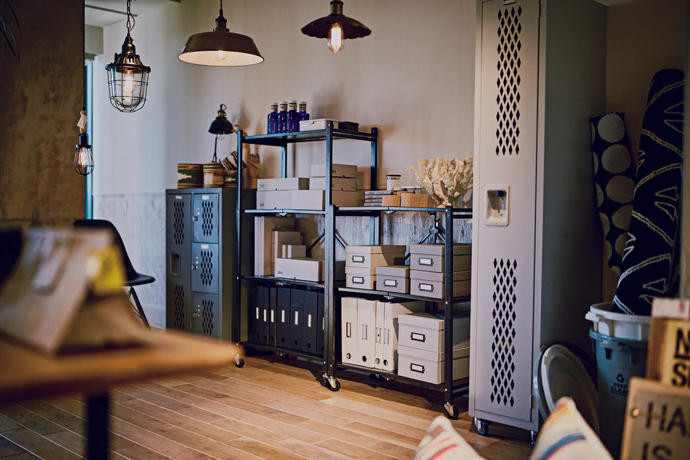 アイボリー ロックロッカー スリム