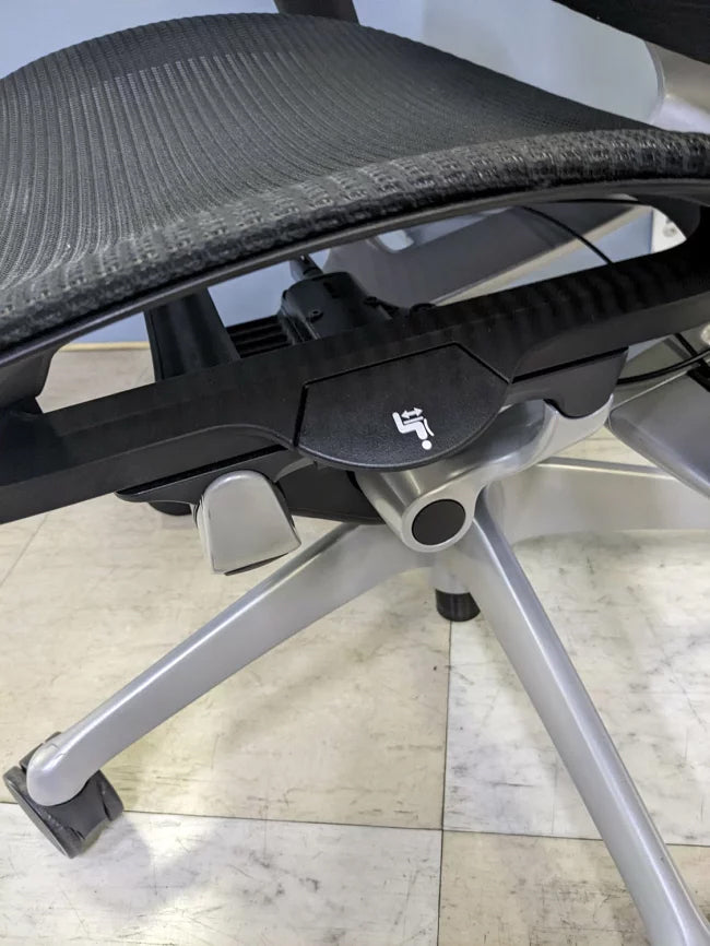 【中古】Contessa seconda コンテッサセコンダ ハイバック オカムラ製 CC81GS FPG1 高級 ハイスペック オフィスチェア【オフィス家具市場】