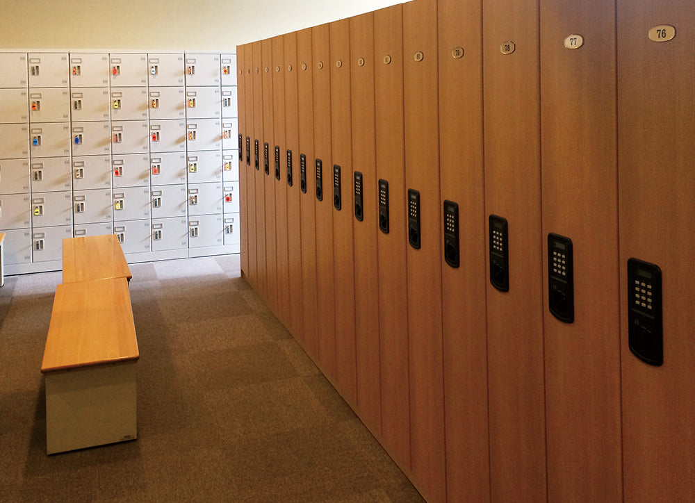 ゴルフ場ロッカー 更衣室 更衣 ブラウン 木目柄 施設 スポーツクラブ D600×H2000mm【オフィス家具市場】【日本製】【受注生産品】【HDK-GS11】