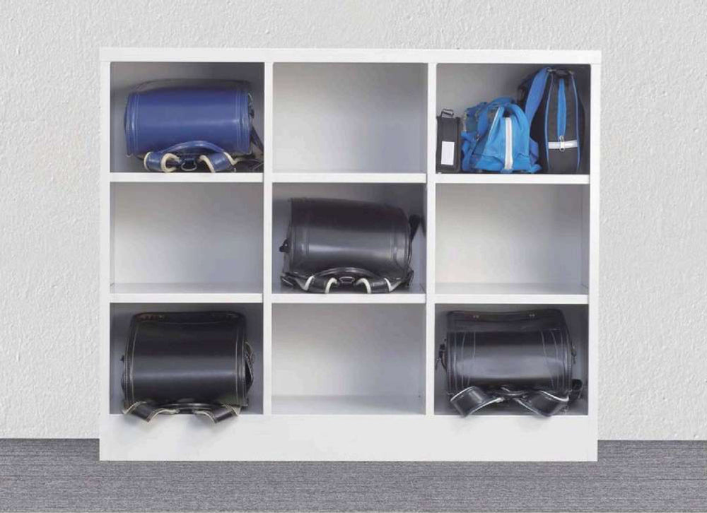 生徒ごとの荷物整理に便利なシンプル設計