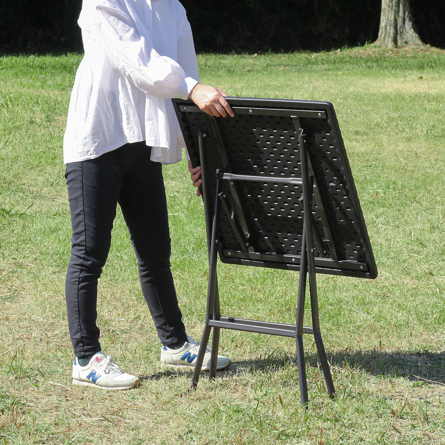 テラスでのティータイムにぴったりのセット