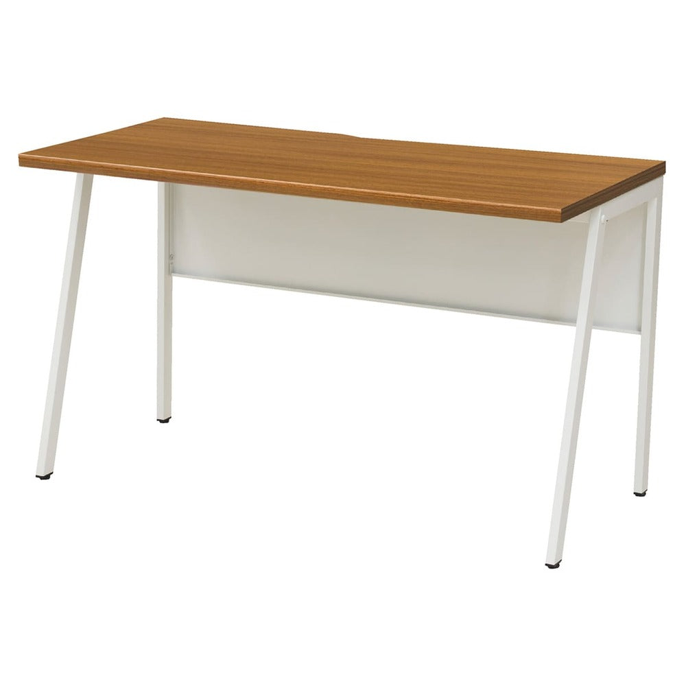 配線を隠しながら快適な作業環境を整えられるオフィスデスク